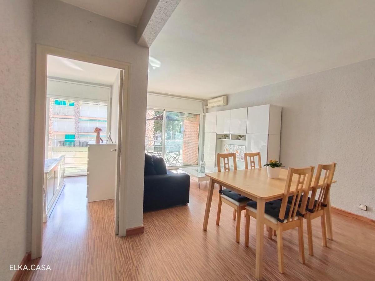 Apartament Apartamento Muy Luminoso En Segunda Linea De Mar Roda de Bará Zewnętrze zdjęcie